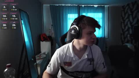 Snapshot of dantebigboi chatting on October 2025 09:39:01 AM Daniel online show from October 2025 09:39:01 AM