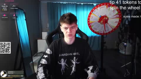 Snapshot of dantebigboi chatting on October 2025 03:26:02 AM Daniel online show from October 2025 03:26:02 AM