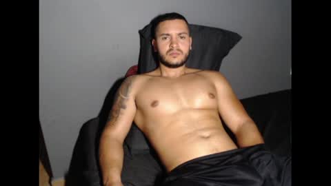 Snapshot of dantebrown1 chatting on May 2026 11:46:01 PM dantebrown1 online show from May 2026 11:46:01 PM