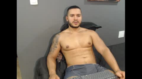 Snapshot of dantebrown1 chatting on May 2026 03:24:01 AM dantebrown1 online show from May 2026 03:24:01 AM