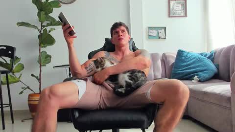 Dante online show from December 2025 06:47:01 PM