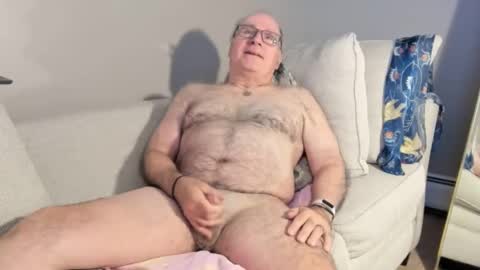 Mark online show from October 2025 06:00:01 AM