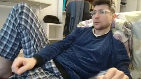 Snapshot of dantheman233 chatting on March 2025 08:33:02 AM Daniel online show from March 2025 08:33:02 AM