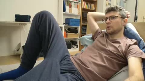 Snapshot of dantheman233 chatting on October 2025 09:13:02 PM Daniel online show from October 2025 09:13:02 PM