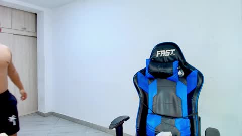 Snapshot of dantraxx chatting on March 2026 08:04:01 PM Dantraxx online show from March 2026 08:04:01 PM