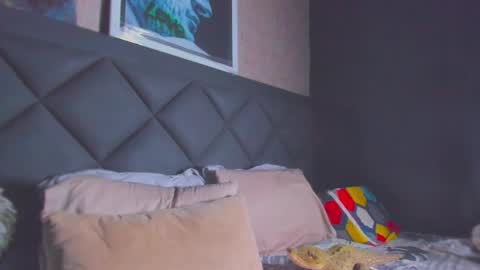 Dany online show from November 2025 11:14:01 PM