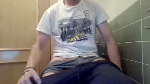 Snapshot of danydotado chatting on October 2025 07:02:01 PM danydotado online show from October 2025 07:02:01 PM