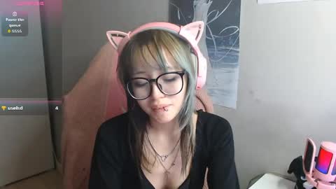 Snapshot of danyelleeyermann chatting on May 2026 01:08:01 PM danyelleeyermann online show from May 2026 01:08:01 PM