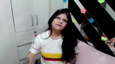 Snapshot of daphne877046 chatting on February 2026 10:44:01 PM daphne877046 online show from February 2026 10:44:01 PM