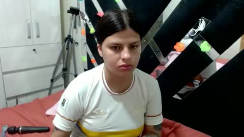 Snapshot of daphne877046 chatting on June 2026 01:07:02 AM daphne877046 online show from June 2026 01:07:02 AM
