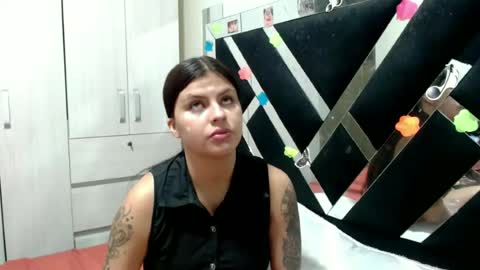 Snapshot of daphne877046 chatting on June 2026 01:47:02 AM daphne877046 online show from June 2026 01:47:02 AM