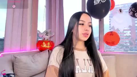 daphne_chers online show from October 2025 02:40:01 PM