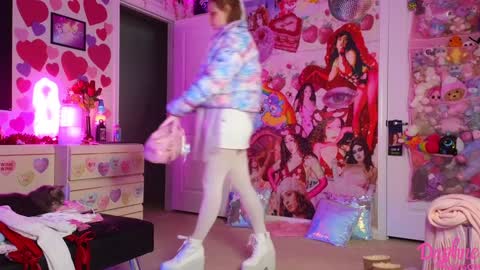 Snapshot of daphnemadison chatting on February 2025 11:15:02 PM Daphne Madison online show from February 2025 11:15:02 PM