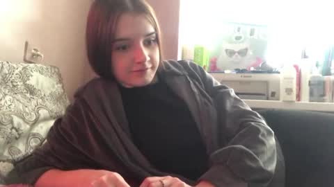 Emilia online show from March 2026 01:47:01 PM