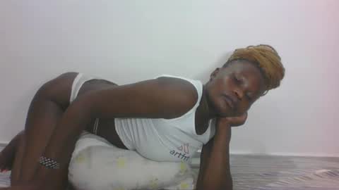 ESTHER online show from June 2026 04:58:01 AM