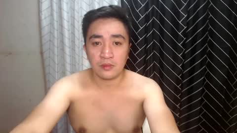 Snapshot of darby1992 chatting on February 2025 02:26:01 PM Rob online show from February 2025 02:26:01 PM