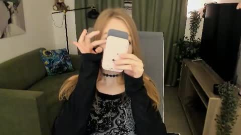 Daria Tate online show from July 2026 11:47:02 AM