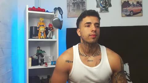 Darius Phoenix  online show from March 2025 03:12:02 AM