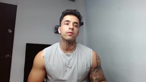 Darius Phoenix  online show from February 2026 11:31:02 PM