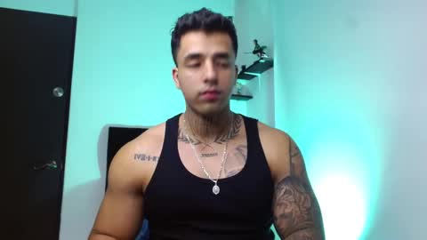 Darius Phoenix  online show from February 2026 07:54:01 PM