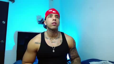 Darius Phoenix  online show from February 2026 07:56:02 PM