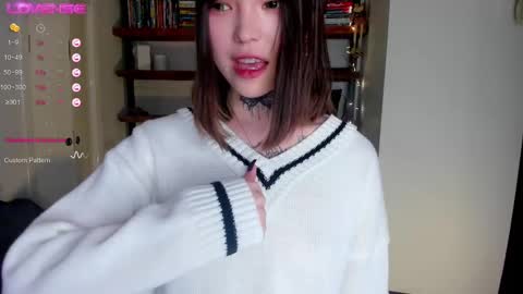 Snapshot of dark_ester chatting on March 2025 04:51:02 PM Ester online show from March 2025 04:51:02 PM