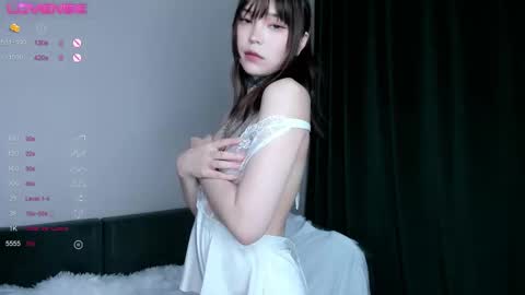 Snapshot of dark_ester chatting on September 2025 01:55:02 PM Ester online show from September 2025 01:55:02 PM