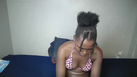 dark_lovly online show from March 2026 07:15:01 AM