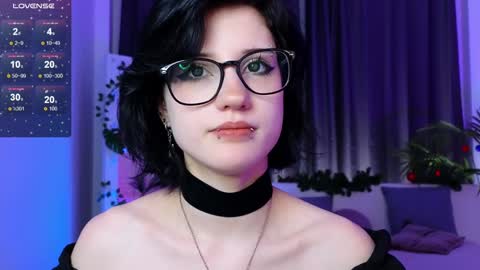 Snapshot of dark_vamp_ chatting on December 2024 12:28:02 AM Vamp  online show from December 2024 12:28:02 AM