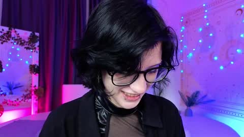 Snapshot of dark_vamp_ chatting on December 2024 09:09:02 PM Vamp  online show from December 2024 09:09:02 PM