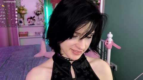 Snapshot of dark_vamp_ chatting on February 2025 04:21:01 AM Vamp  online show from February 2025 04:21:01 AM