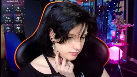 Snapshot of dark_vamp_ chatting on February 2025 04:15:01 AM Vamp  online show from February 2025 04:15:01 AM