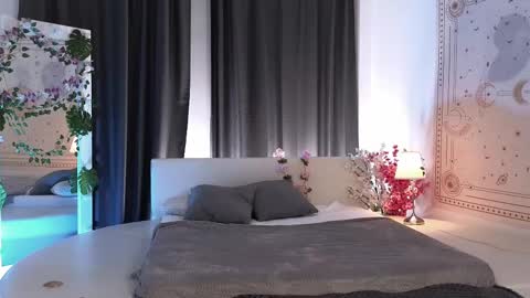 Snapshot of dark_vamp_ chatting on March 2025 10:45:02 AM Vamp  online show from March 2025 10:45:02 AM