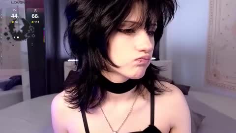 Snapshot of dark_vamp_ chatting on September 2025 07:41:01 AM Vamp  online show from September 2025 07:41:01 AM