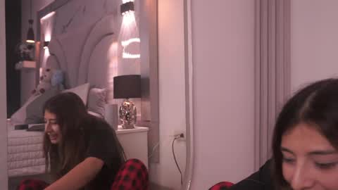 Angel Darcy  online show from March 2026 01:51:01 AM