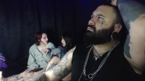 Snapshot of darkclothes chatting on October 2025 08:37:01 AM darkclothes online show from October 2025 08:37:01 AM