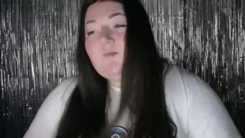 Snapshot of darkmoon_j chatting on July 2026 12:31:01 PM Julia online show from July 2026 12:31:01 PM