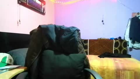 Jose Ian online show from July 2026 05:03:02 AM