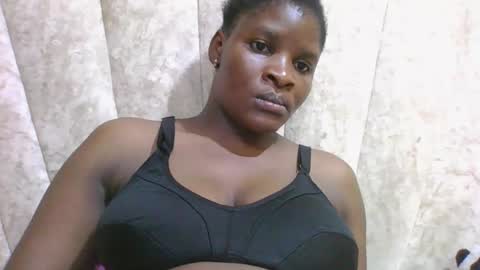 SHANICE online show from April 2026 07:40:02 PM