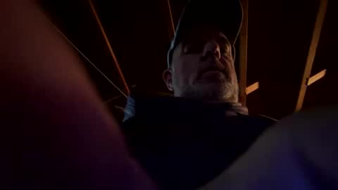 darknite083072 online show from December 2025 02:47:02 PM