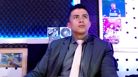 DARKO0717 online show from February 2025 10:16:01 AM