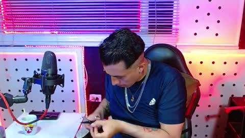 DARKO0717 online show from January 2026 11:52:02 PM