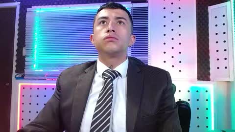 DARKO0717 online show from February 2026 11:32:01 AM