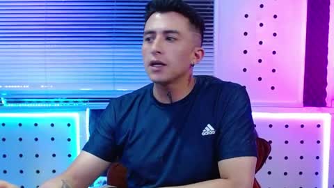 DARKO0717 online show from April 2026 11:22:02 PM