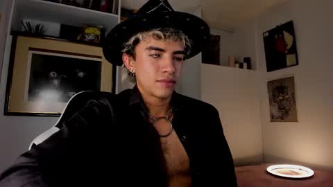 Snapshot of darkodark0 chatting on February 2026 10:26:01 PM Darko online show from February 2026 10:26:01 PM