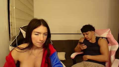 darkpleasuress online show from November 2025 07:31:02 AM