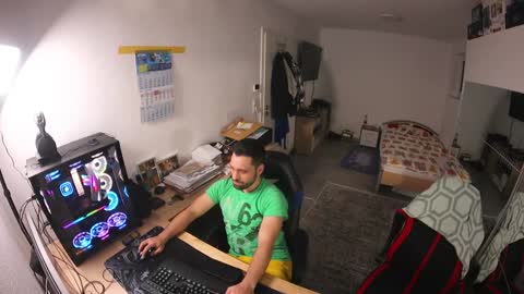 Snapshot of darkschneider_ chatting on December 2024 11:46:01 PM darkschneider_ online show from December 2024 11:46:01 PM