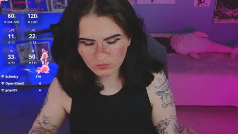 Snapshot of darksh1ne chatting on April 2026 09:23:01 PM Shine online show from April 2026 09:23:01 PM