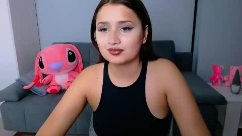 Snapshot of darksidelove_ chatting on May 2026 04:15:01 PM Amelie online show from May 2026 04:15:01 PM