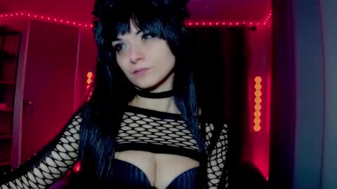 roseredgoddess online show from January 2026 03:42:02 AM